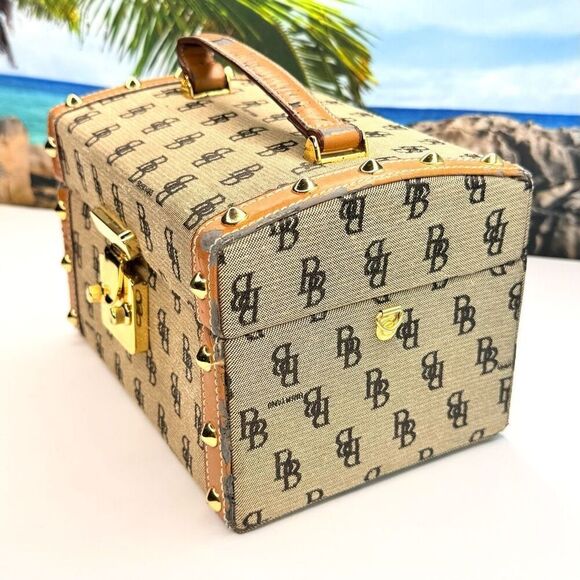 Vintage B. Brentano BB Monogram Vanity/Box Case, Made in Italy, Gold-Tone Lock - Picture 3 of 13